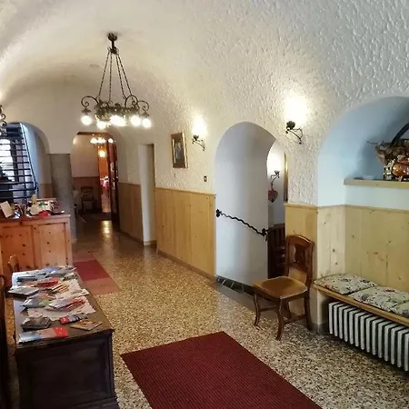 Gufo Ξενοδοχείο Μπόρμιο