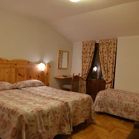 Gufo Hotel 3*